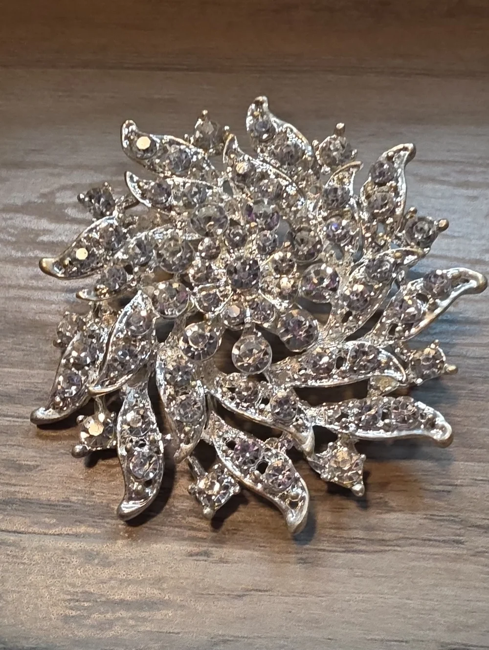 Sparkling Silver Crystal Floral Brooch - Elegant Women's Jewelry